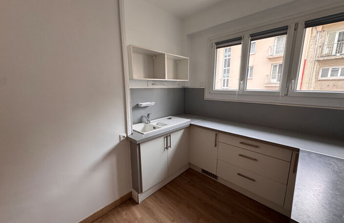 F3 ROUEN (76000) 10 rue du Général Leclerc — photo 3