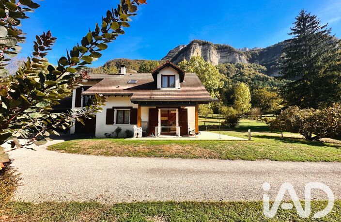 Vente Maison/villa 6 pièces — photo 2