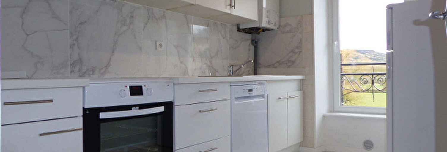 Appartement 3 Pièces 55 m² à louer à Sévérac d'Aveyron (12150)