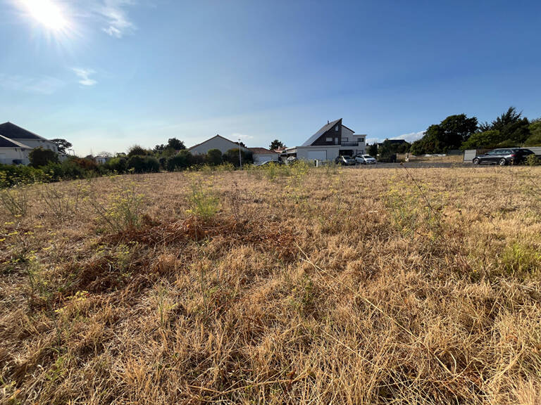 PORNICHET - TERRAIN CONSTRUCTIBLE 815 m² - PROCHE CENTRE & GARE - EMPLACEMENT RECHERCHÉ — photo 1