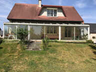 AUBIGNY-SUR-NÈRE  Maison familiale 135 m²  4 chambres Véranda  Sous-sol complet — photo 2