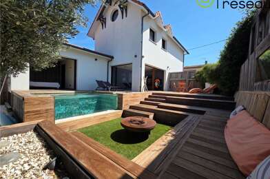 Maison 5 pièces 1090000 €