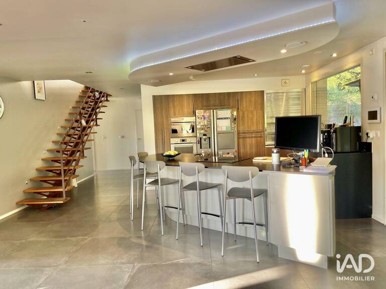 Vente Maison/villa 7 pièces — photo 1
