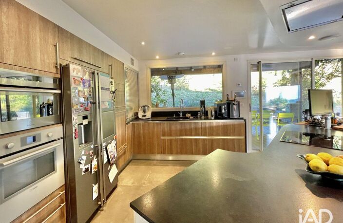 Vente Maison/villa 7 pièces — photo 2