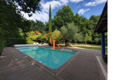 Maison 8 pièces 430000 €