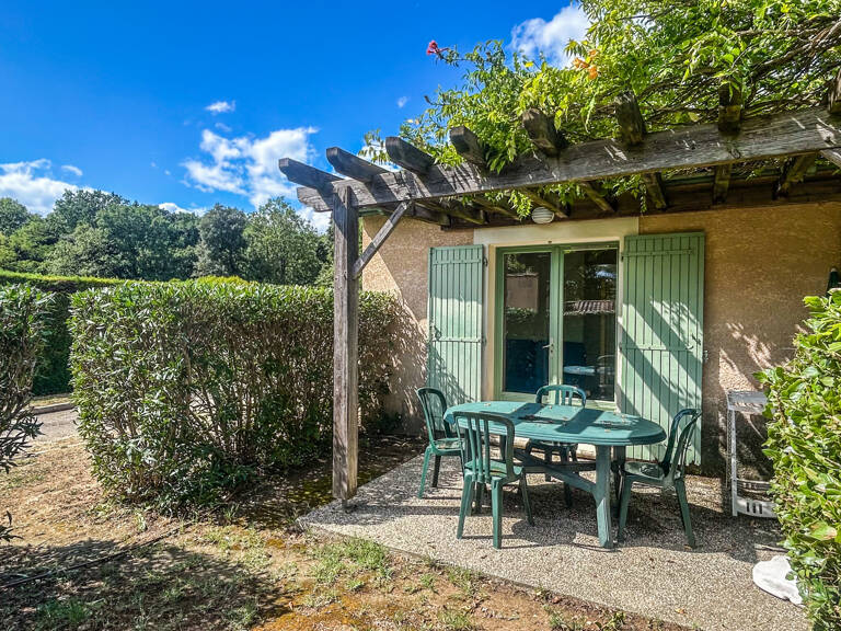 Maisonnette adaptée PMR dans résidence avec piscine. — photo 1