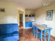 Maisonnette adaptée PMR dans résidence avec piscine. — photo 3