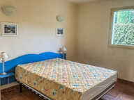 Maisonnette adaptée PMR dans résidence avec piscine. — photo 4