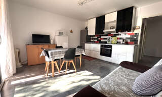 Appartement 3 Pièces 50 m² à vendre à Saint-Cyr-sur-Mer (83270)