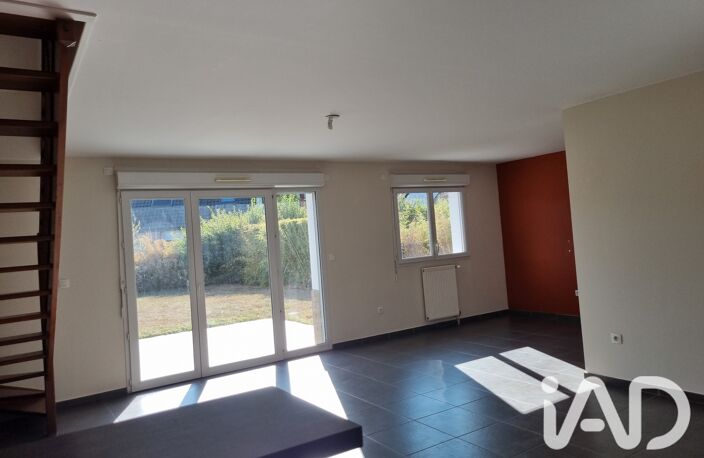 Vente Maison/villa 4 pièces — photo 2