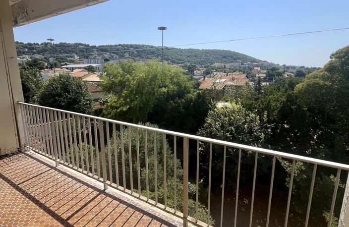Vente Appartement 4 pièces — photo 3