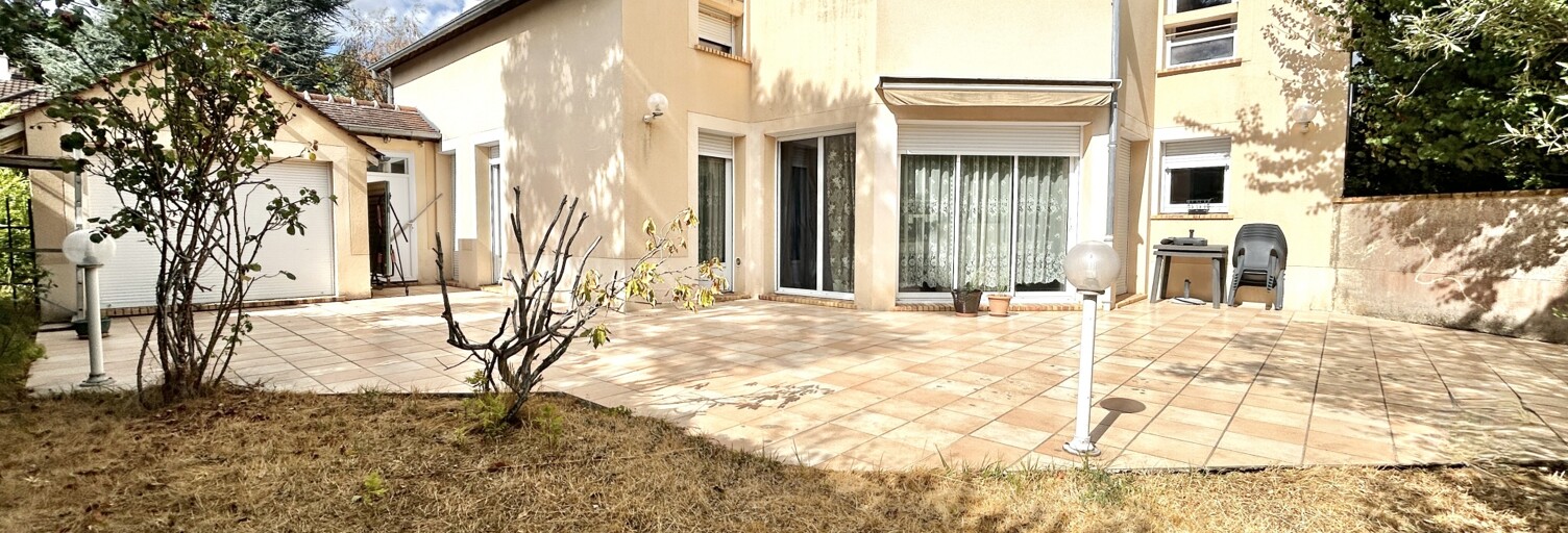 Maison 9 Pièces 140 m² à vendre à Moret-Loing-et-Orvanne (77250)