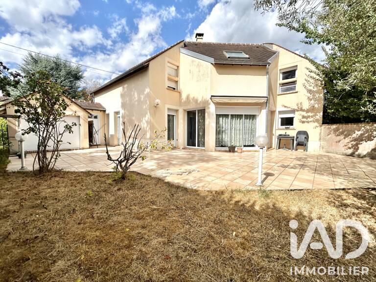 Vente Maison traditionnelle 9 pièces — photo 1