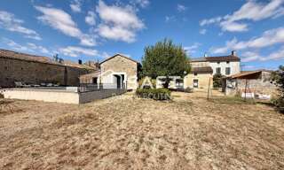 Maison 5 Pièces 138 m² à vendre à Saint-Romans-lès-Melle (79500)