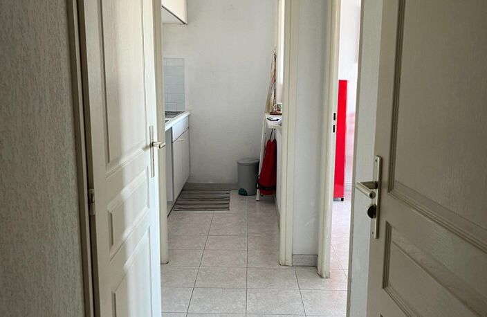 Appartement 2 pièces meublé au 5eme étage d'une résidence sécurisée — photo 5