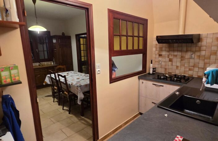 Proche centre ville, plain-Pied, 4 chambres — photo 4