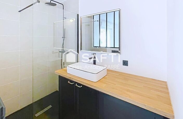 Appartement T2 idéalement situé avec jardin privé — photo 4