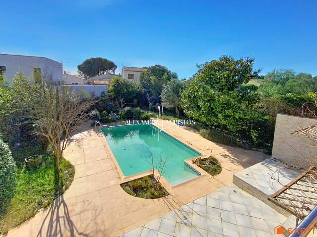 Villa d'architecte - 6 pièces - 209m² — photo du bien