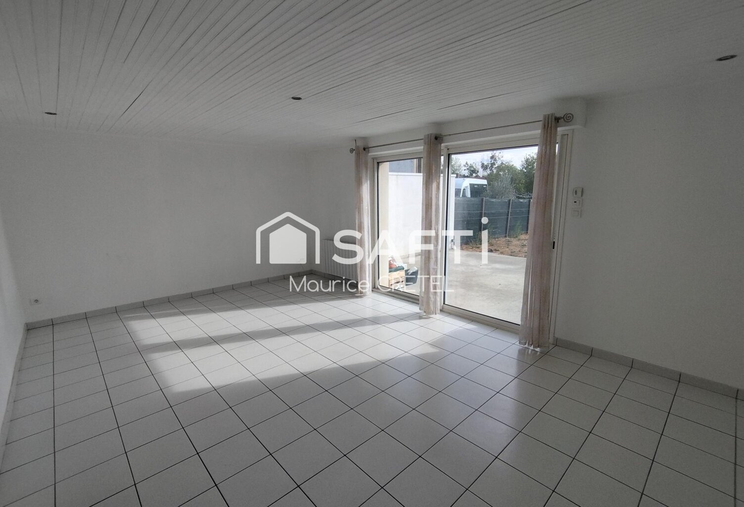 Maison proche des commoditées — photo 1