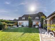 Vente Maison/villa 8 pièces — photo 2