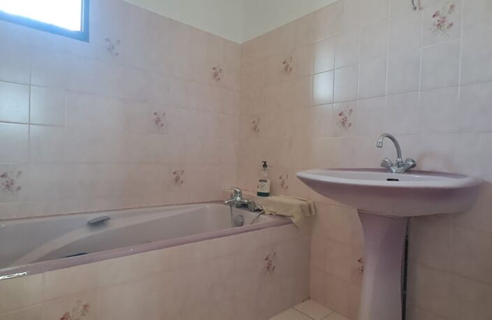 Vente Maison/villa 4 pièces — photo 5