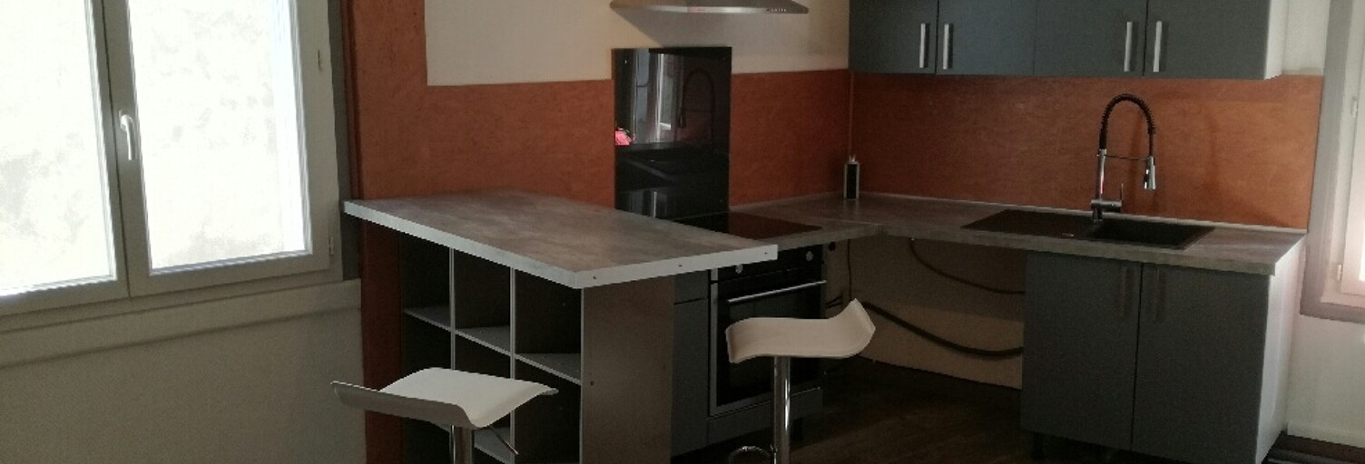 Immeuble  144 m² à vendre à Souillac (46200)