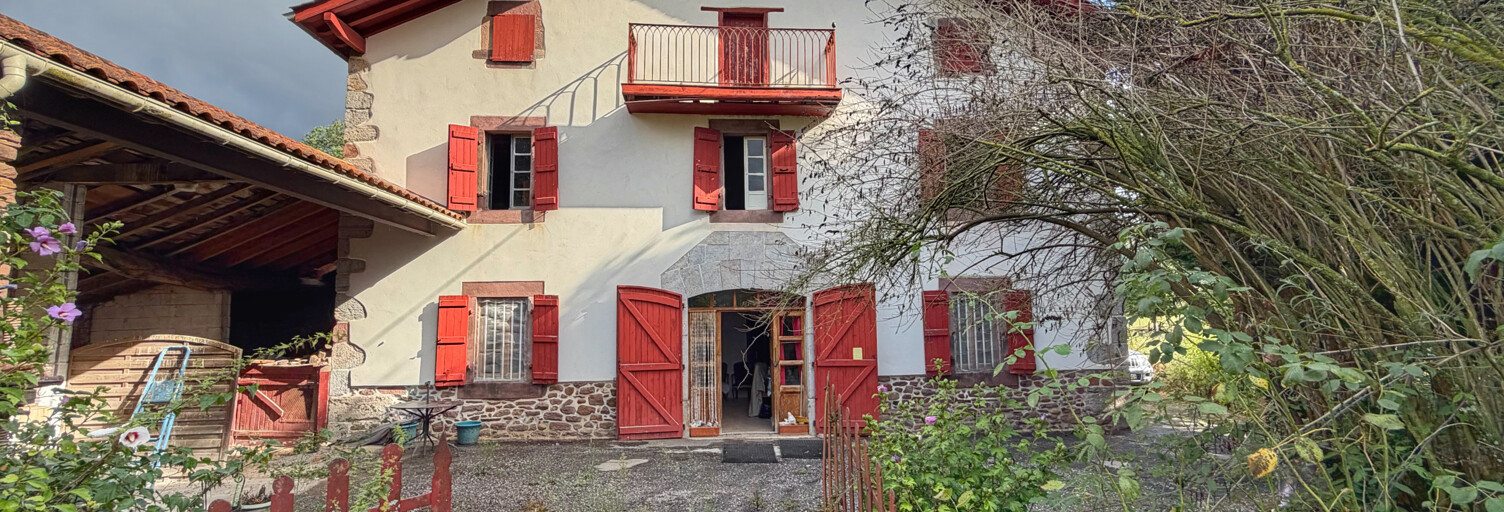 Maison 8 Pièces 205 m² à vendre à Saint-Jean-Pied-de-Port (64220)
