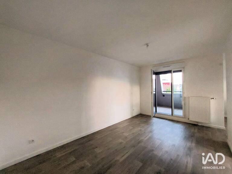 Location Appartement 4 pièces — photo 1