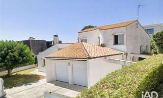 Maison 6 Pièces 161 m² à vendre à Vaux-sur-Mer (17640)