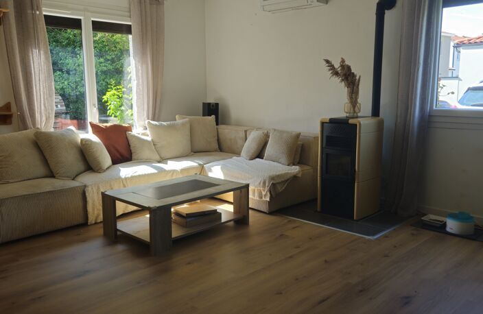 Vente Maison/villa 7 pièces — photo 2