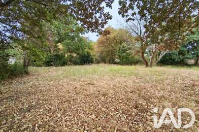 Terrain  137000 €