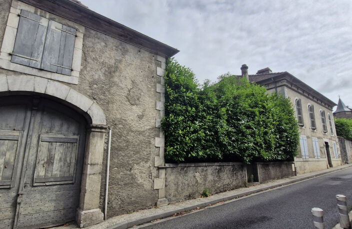 SAINT-PE-DE-BIGORRE Ensemble immobilier de caractère aux vol — photo 2
