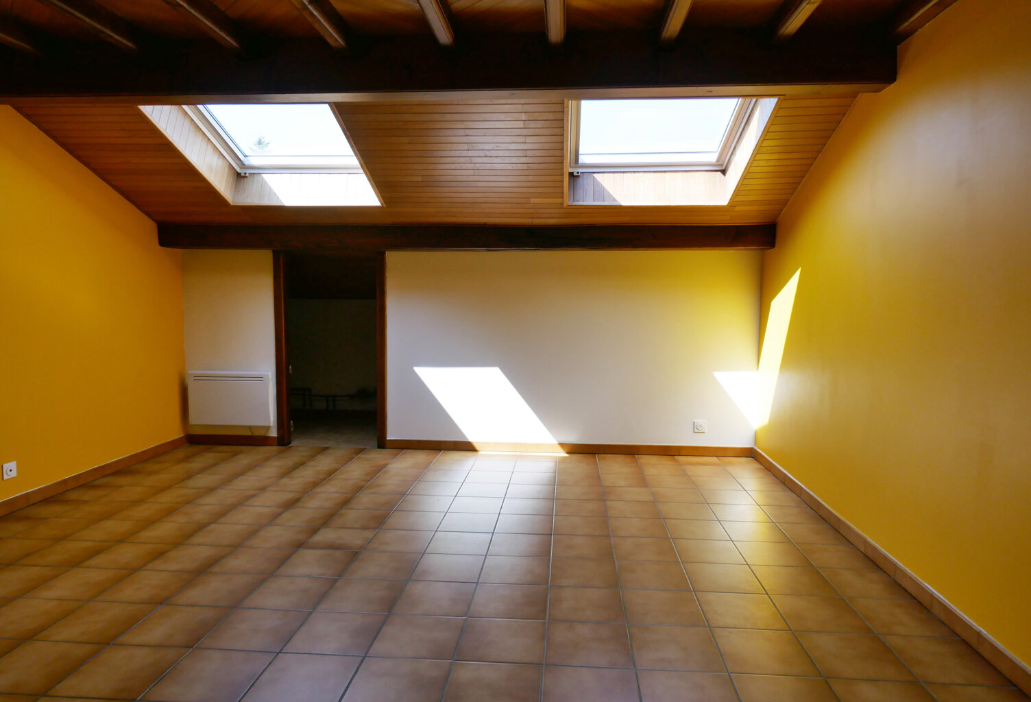 Grand appartement T2 dans le centre de Frangy — photo 1