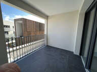 LA ROCHELLE APPT NEUF AVEC TERRASSE ET PARKING — photo 3