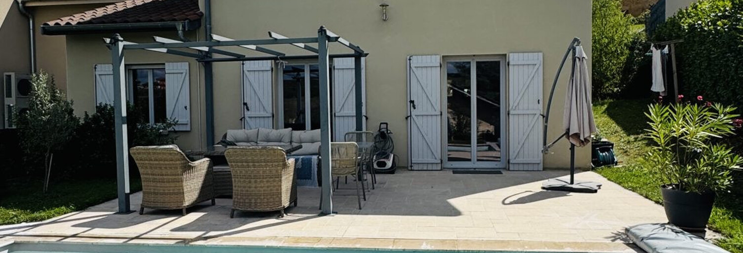 Maison 4 Pièces 102 m² à vendre à Porte des Pierres Dorées (69400)