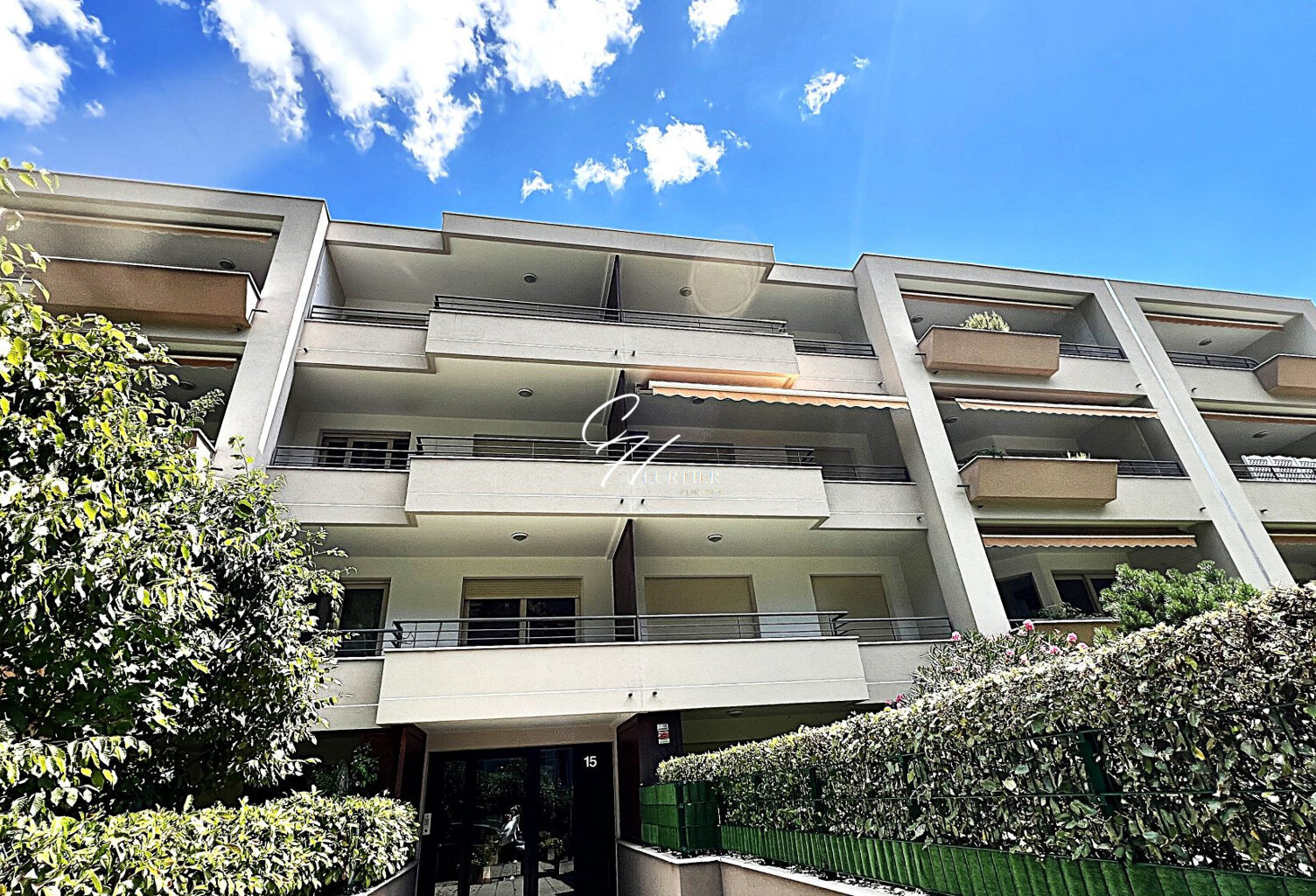 GRENOBLE iles verte T3 de 70m² avec terrasse et garage — photo 1