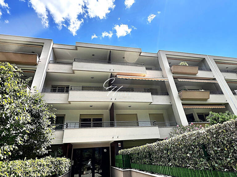 GRENOBLE iles verte T3 de 70m² avec terrasse et garage — photo 1