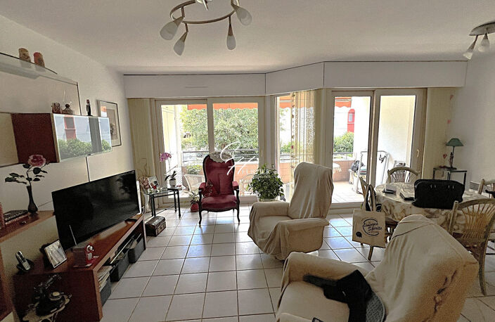 GRENOBLE iles verte T3 de 70m² avec terrasse et garage — photo 2