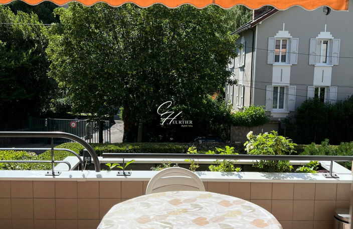 GRENOBLE iles verte T3 de 70m² avec terrasse et garage — photo 3