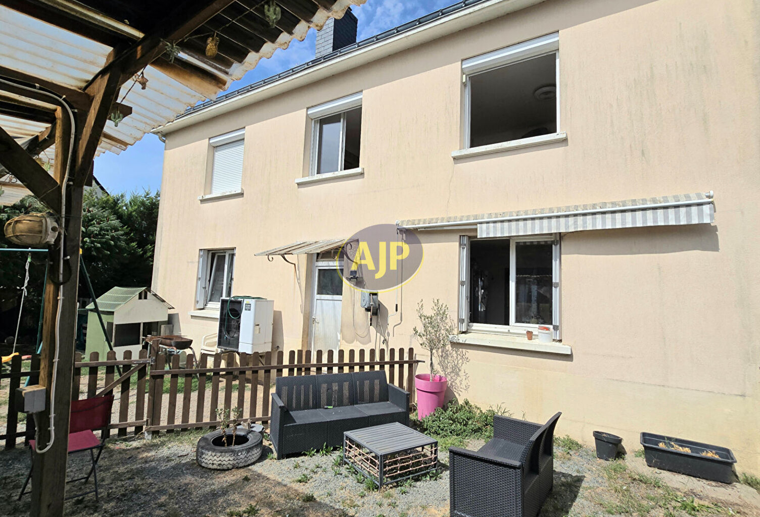 Maison Guemene Penfao 8 pièces 133 m2 — photo 1