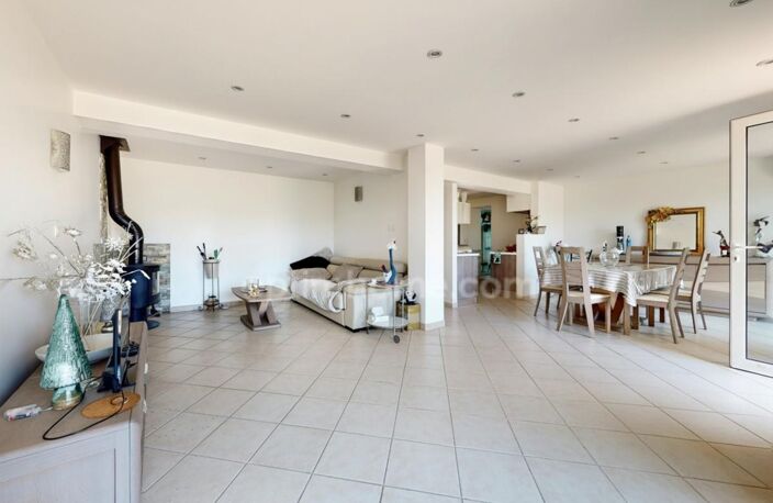 MARTIGUES (13) : à vendre Maison 4 chambres, 1 bureau, 2 appartements T3 et T4, garage sur terrain 859m² — photo 4