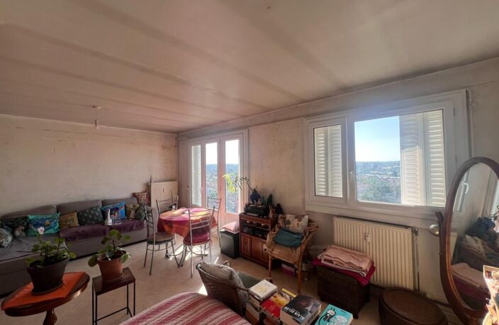Appartement à vendre— Secteur Bénédictins / Cathédrale 4 pièces LIMOGES (87) — photo 3
