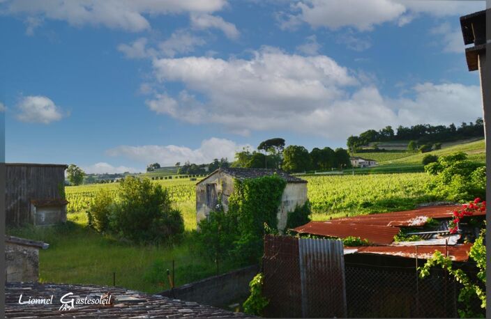 Maison à vendre en pierres avec jardin 6 pièces SAINT LAURENT DES COMBES (33) proche de SAINT EMILION — photo 4