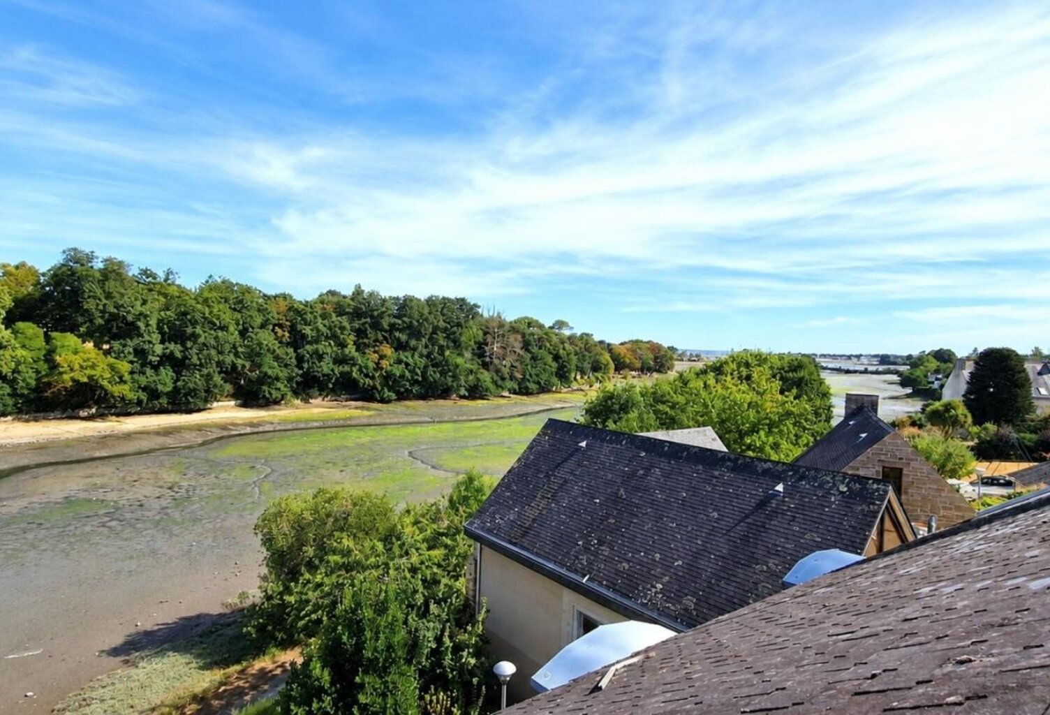 A vendre- Bretagne-Finistère-La Forêt Fouesnant-Immeuble- 6 appartements- Jardin- Potentiel patrimonial — photo 1