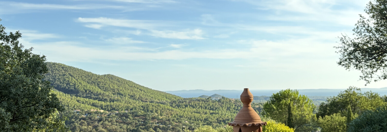 Maison 4 Pièces 111 m² à vendre à La Londe-les-Maures (83250)