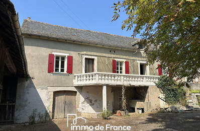 Corps de ferme Sanvensa maison 5 pièces 130 m², grange et hangar sur 6220 m² de terrain plat — photo du bien