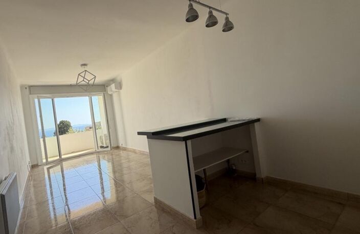 F2 RCE DES ILES IMMEUBLE LE SICILE SANGUINAIRES AJACCIO — photo 2