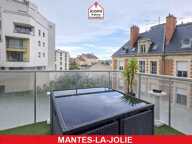 YVELINES - Mantes-la-Jolie (78200) - A VENDRE - APPARTEMENT T3 AVEC TERRASSE ET PARKING 2 VOITURES - BELLE PIECE DE VIE AVEC CUISINE US - TERRASSE - ETAT IMPECCABLE — photo 3
