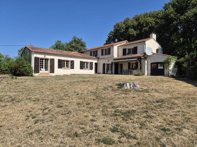 Maison proposé à Montaner