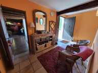 À vendre, secteur de Tarbes : Spacieuse villa comprenant 4 chambres, bureau, suite parentale, abri pour voiture et atelier, nichée dans d'un parc arboré de 22 071 m². Situation calme mais proche commodités et services — photo 4